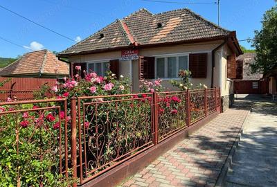 Casă în Valea Lungă - 1