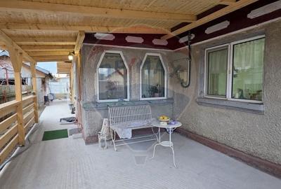 Casă cu 3 camere cu Teren 277 Mp în Crevedia - 11