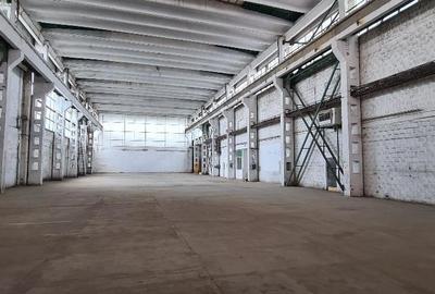 Spațiu industrial, de 1,500 mp, în Zona industrială - 2