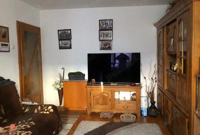 Vind apartament 2 camere - 1