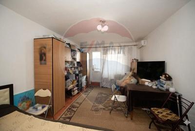 Garsonieră decomandată în Gorjului - 5