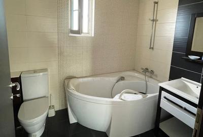 Apartament cu 3 camere decomandat în Tomis Nord - 3