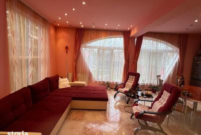 Casă cu 8 camere cu Teren 1000 Mp în Nufărul - 10