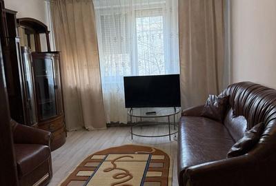 Apartament cu 3 camere în Central - 1