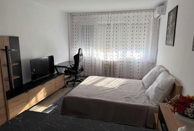 Garsonieră decomandată în Gară - 1