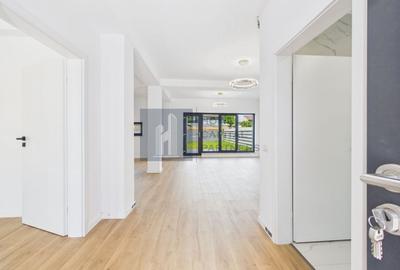Casă individuală cu 5 camere cu Canalizare în Central - 3