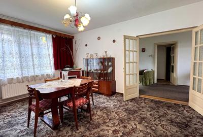 Casă cu 4 camere cu Teren 300 Mp în Central - 3
