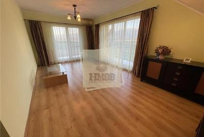 Vila 302 mp cu 9 camere 4 bai garaj si 700 mp teren in Bradu - 9