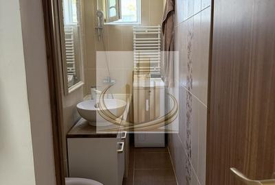 Apartament cu 3 camere semidecomandat, mobilat în Circumvalațiunii - 13