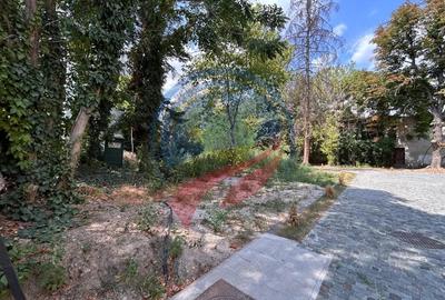 Teren de 706 mp, în Ultracentral - 4