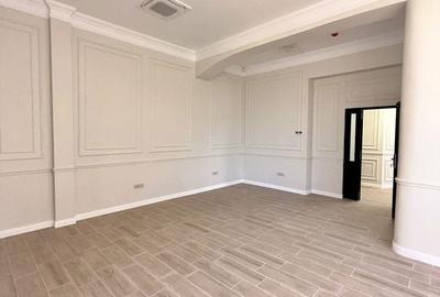 Spațiu comercial, de 200 mp, în Ultracentral - 14