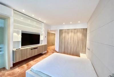 Apartament cu 4 camere decomandat în Nordului - 19