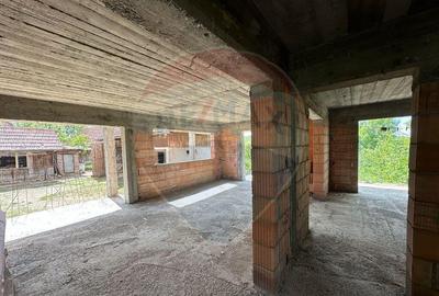 CASA cu PRIVELISTE- Somcuta - 8