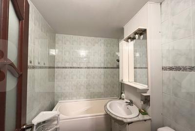 Apartament cu 3 camere decomandat, mobilat în Central - 4