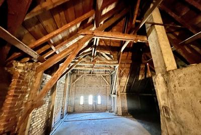 Casă individuală cu 6 camere cu Canalizare în Capitale - 29