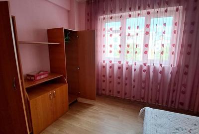 Apartament cu 2 camere decomandat în Săvinești - 12