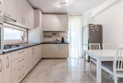 Vila de vanzare in Dragomiresti Deal, aproape de soseaua de centura - 6