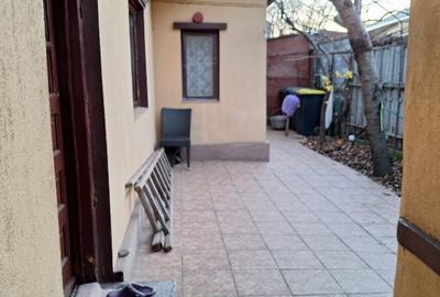 Casă individuală cu 3 camere cu Teren 148 Mp în Rahova