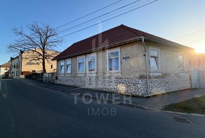 Casă individuală cu 4 camere cu Canalizare în Central - 2