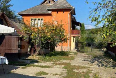 Casa de vanzare in Chiuie?ti Comision 0% la cumpara Casa de vanzare in Chiuie?ti Comision 0% la cumpara - 2