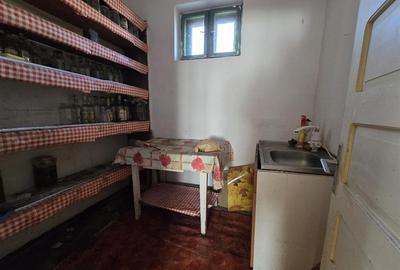 Casă cu 3 camere cu Teren 227 Mp în Central - 8