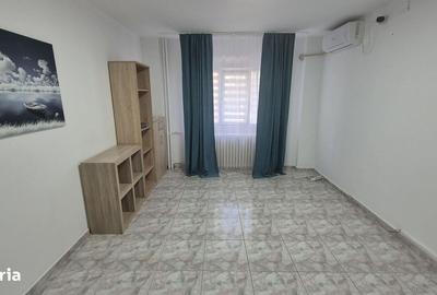 Garsonieră decomandată în Moșilor