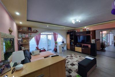 Casă cu 4 camere cu Teren 812 Mp în Nord - 9