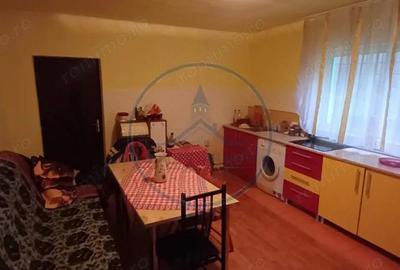 Casa individuala in Prundu Bargaului, zona centrala - 11