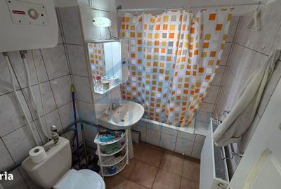 Apartament cu 2 camere decomandat în 1 Mai