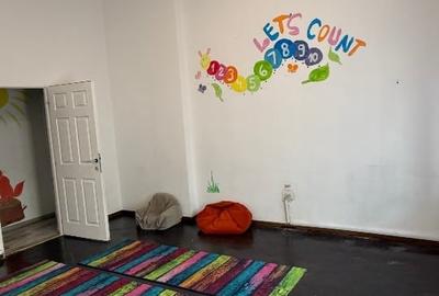Casă individuală cu 9 camere cu Canalizare în Timpuri Noi - 8