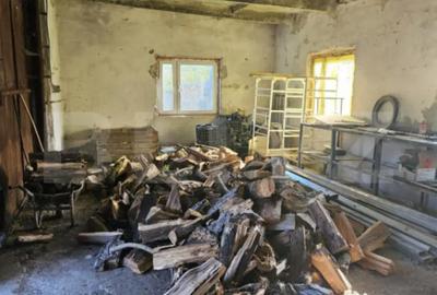 Casă cu 7 camere cu Teren 2828 Mp în Central - 9