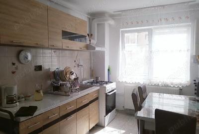 Vanzare apartament - 3