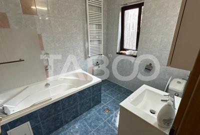 Casa individuala 8 camere curte libera 300mp zona Calea Poplacii Sibiu - 9