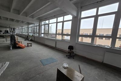 Birou, de 10 mp, în Aleea Carpați - 25