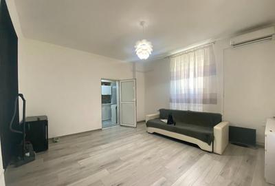 Garsoniera in casa , zona centrala, parter, 49900 euro