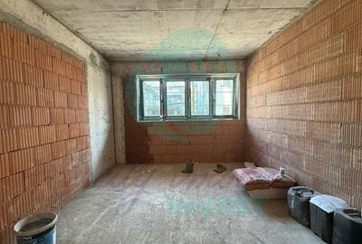 Apartament cu 2 camere semidecomandat în P-ța Unirii - 7