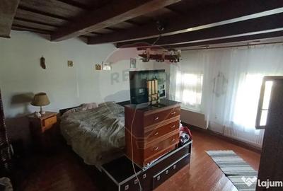 Casă cu 3 camere cu Teren 3000 Mp în Copalnic - 9