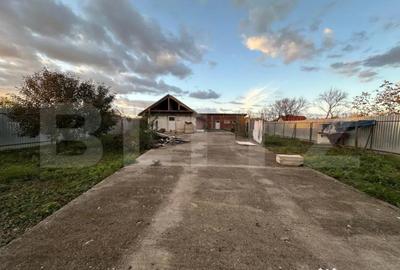Casă cu 4 camere cu Teren 1500 Mp în Vetiș - 1