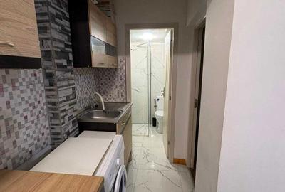 Garsonieră decomandată în Central - 2