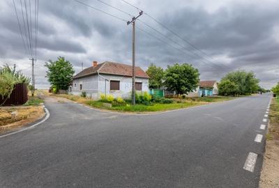 Casă individuală cu 3 camere cu Canalizare în Variașu Mare - 2