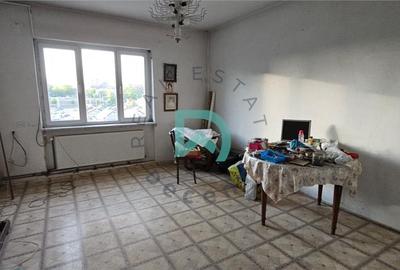 Casă cu 16 camere cu Teren 362 Mp în Central - 2