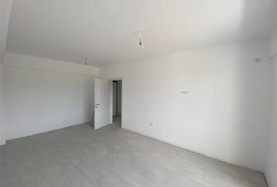 Garsonieră decomandată în Bucium - 3