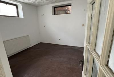 Vila solida, D+P+ Et 1 +  M, Ultracentral- Bulevard - 11