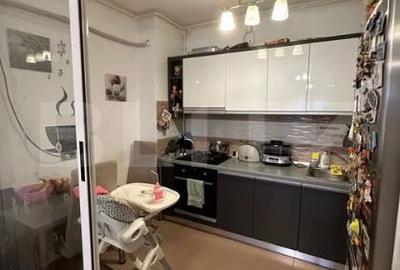 Apartament cu 3 camere în Tractorul - 10