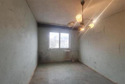 Apartament cu 2 camere semidecomandat în Florilor - 4