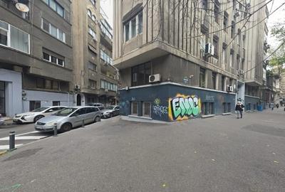 Apartament 5 camere, garaj, 2 boxe subsol, 4/6, bloc interbelic . - 2