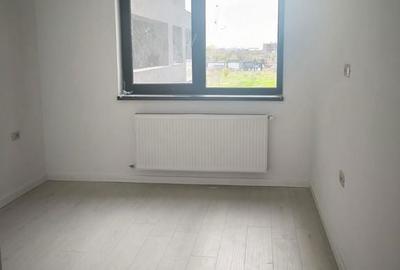 Apartament cu 3 camere în Metalurgiei - 1
