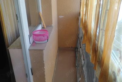 Garsonieră decomandată în Ipotești - 4