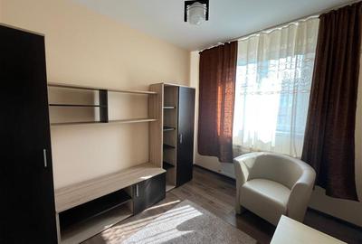 Apartament cu 4 camere semidecomandat, mobilat în Central - 26