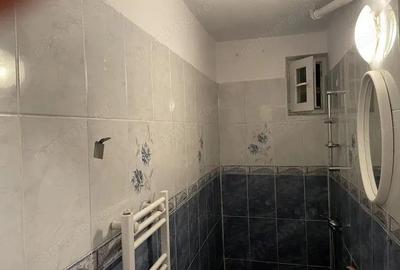 Rovinari - Vanzare apartament 3 camere - Str. Mioritei - 1
